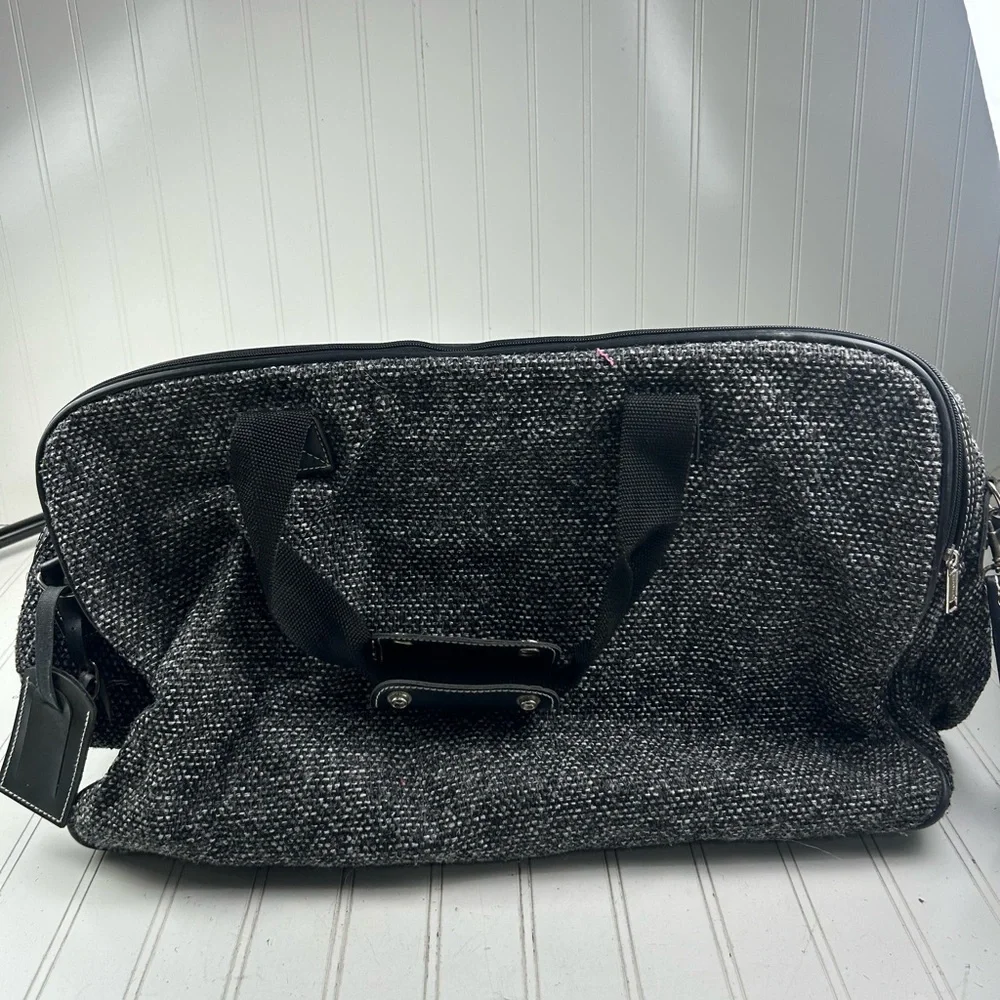 Jaguar Gray Tweeked Weekender Unisex Travel Duffle Bag w Key Chain